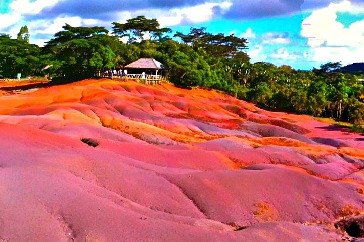 Seven coloured chamarel Mauritius