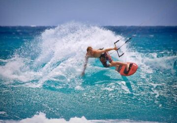 Kitesurfing-in-maldives