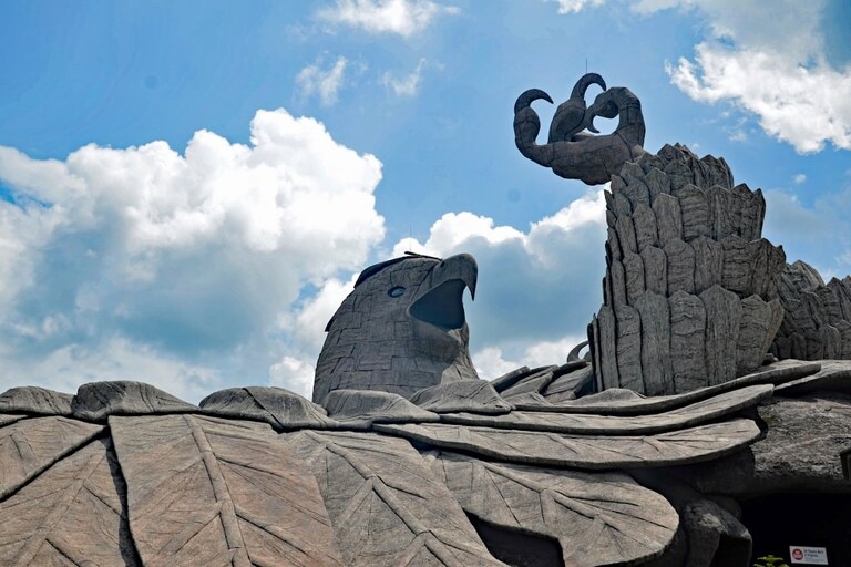 Sculpture of Jatayu