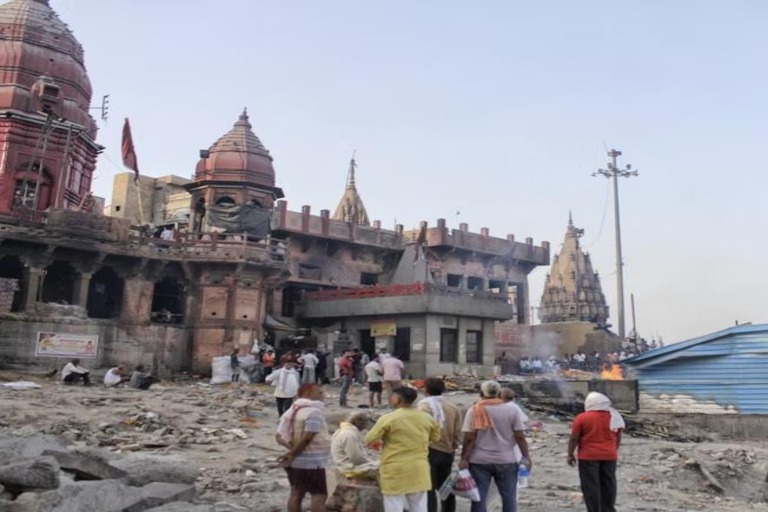 Manikarnika Ghat